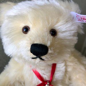 Steiff Teddy Bear   2005 With The Swarovski Ornament